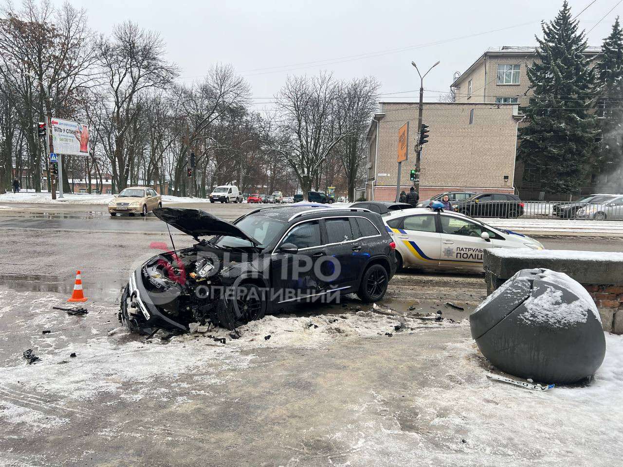ДТП на просп. Б. Хмельницького 6 січня: є постраждалі