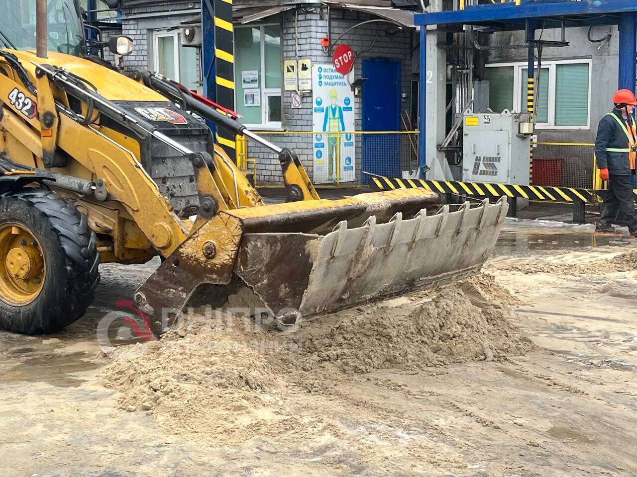 Движение по Сичеславской Набережной возобновили после обстрела 5 января