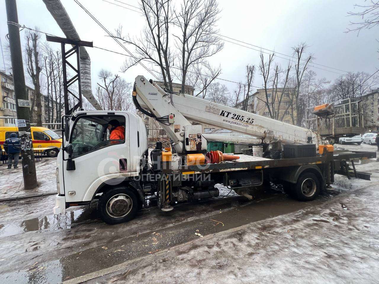 Атака на Дніпро у ніч на 7 січня 2026 - кадри з місця події