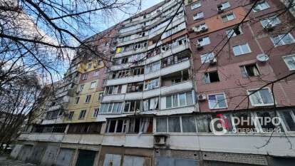 Атака на Дніпро вночі 10 січня: постраждали багатоповерхівки - кадри з місця