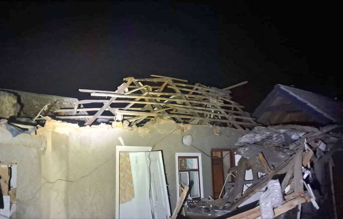 Дніпропетровщину атакували ворожі дрони та артилерія: як минула ніч на 17 січня
У Дніпрі ніч на суботу, 17 січня, минула без обстрілів. А от в області не вщухав ворожий терор, повідомляє “Дніпро…