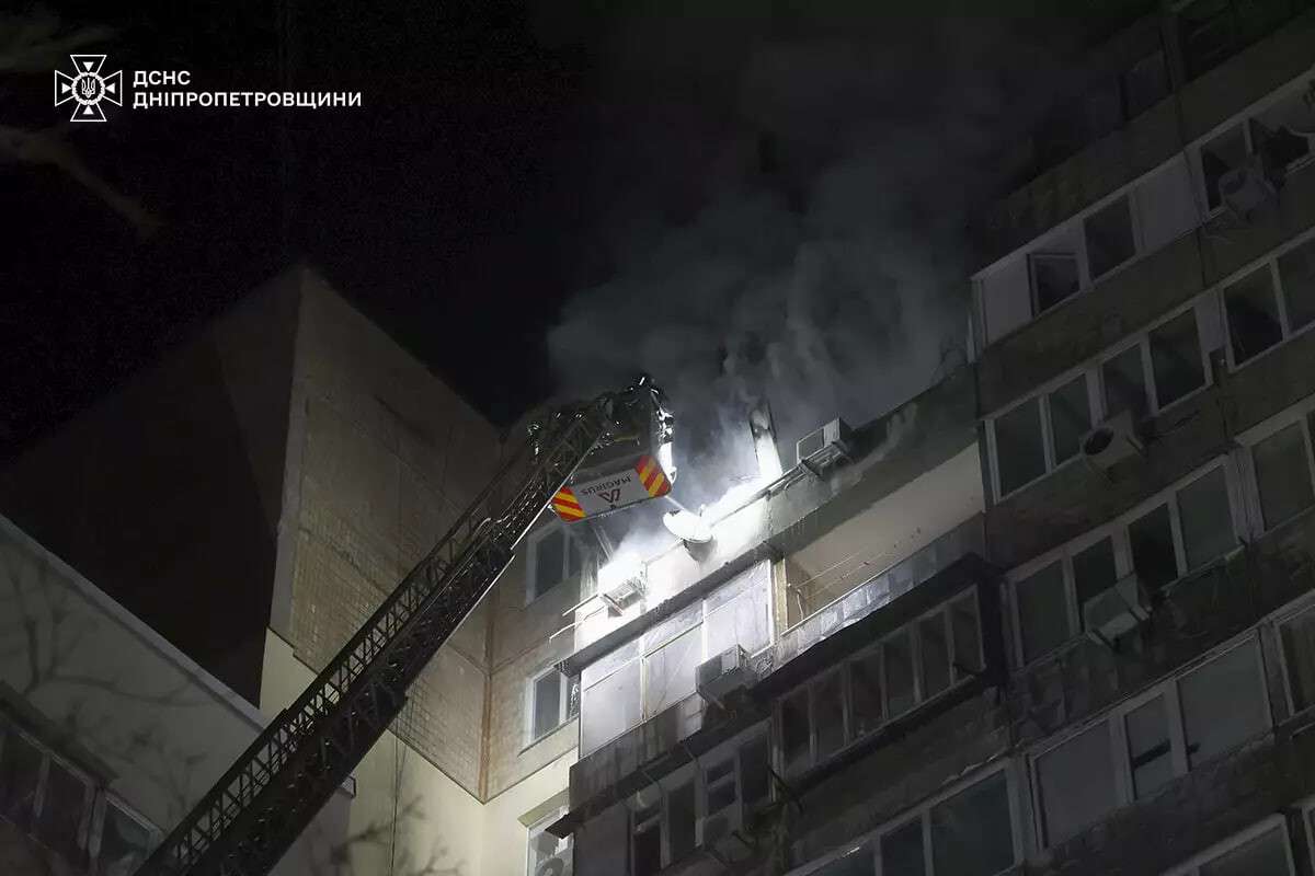 Пожежа в багатоповерхівці на Перемозі 17 січня - подробиці від ДСНС