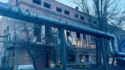 Из-за ночной атаки в Днепре повреждён объект теплоснабжения: без тепла более сотни зданий