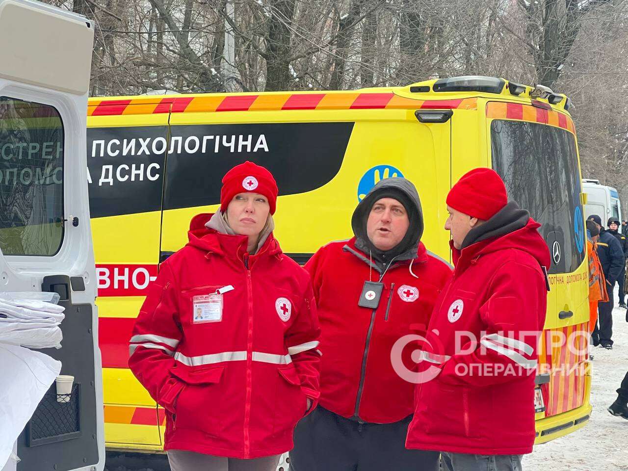 Атака на Дніпро 22 січня: кількість постраждалих зросла - кадри з місця влучання