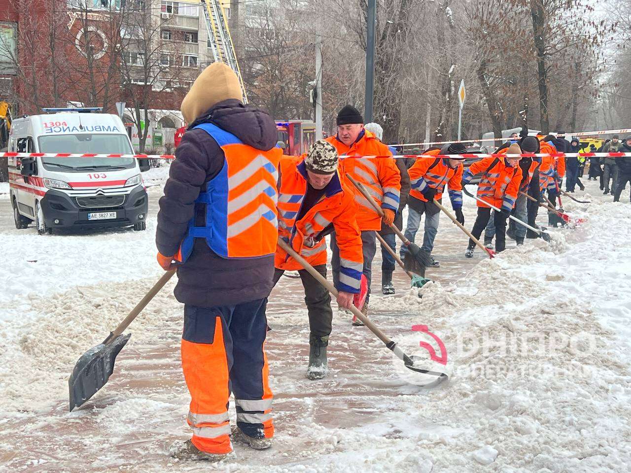 Атака на Днепр 22 января: число пострадавших увеличилось - кадры с места обстрела