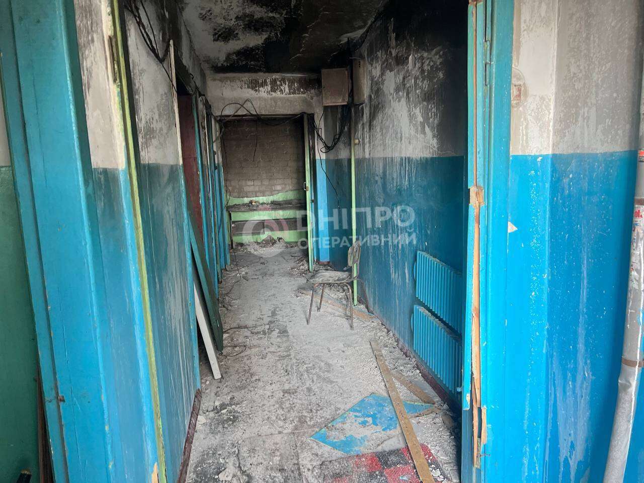 БпЛА влучив по багатоповерхівці в Дніпрі 22 січня: що відбувається на місці удару