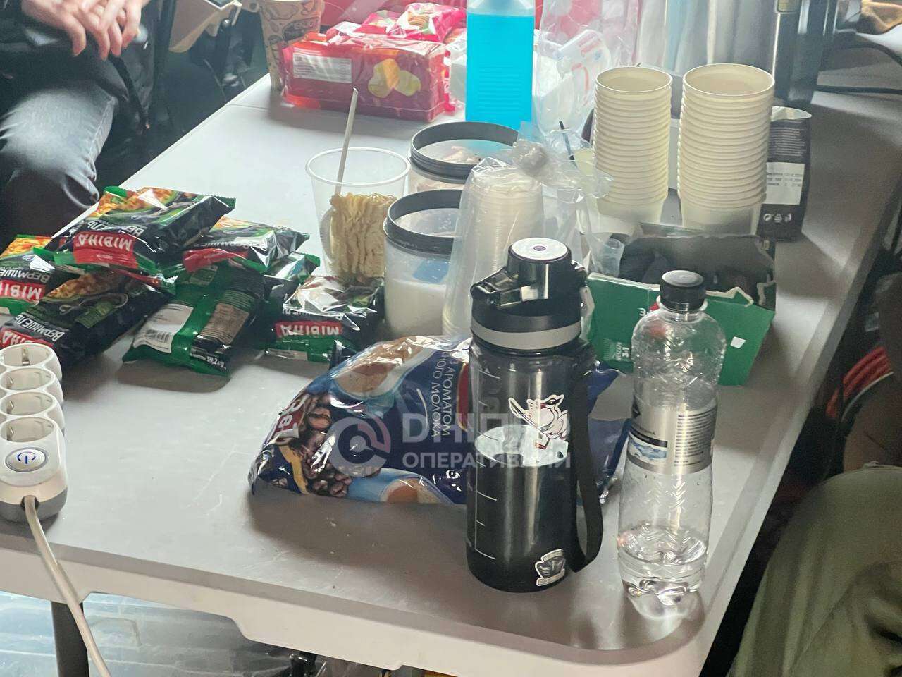 БпЛА 22 января попал в дом в Днепре: что происходит на месте удара