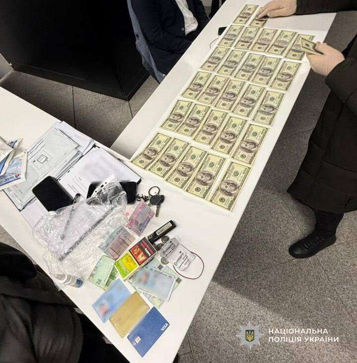 Схему переправлення військовозобов'язаних за кордон викрили в Дніпрі