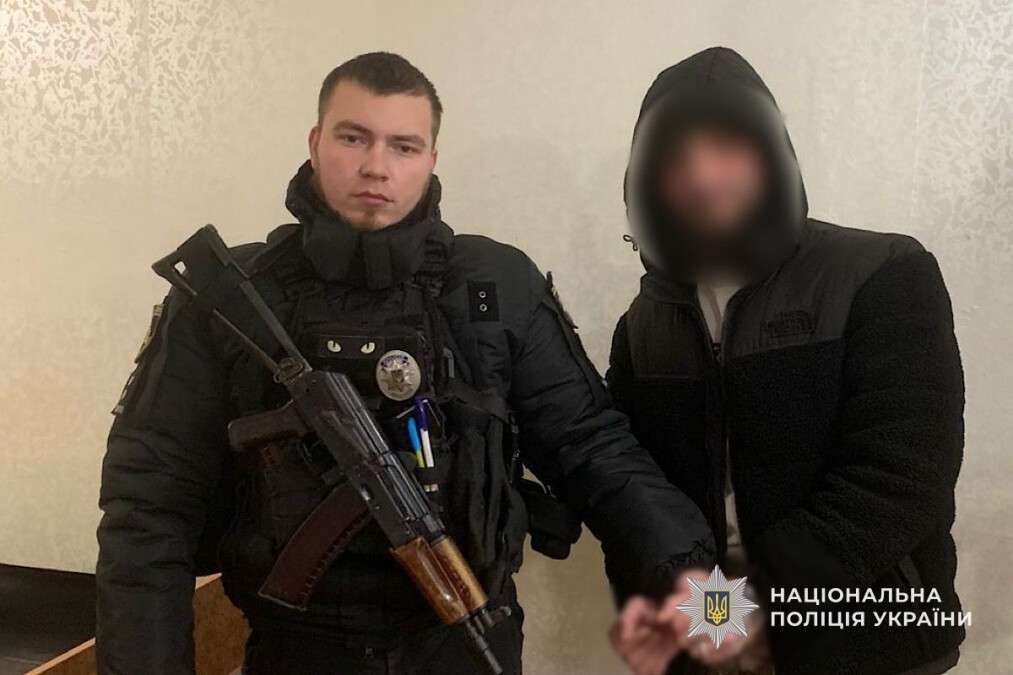 В Никополе внук напал на дедушку с ножом