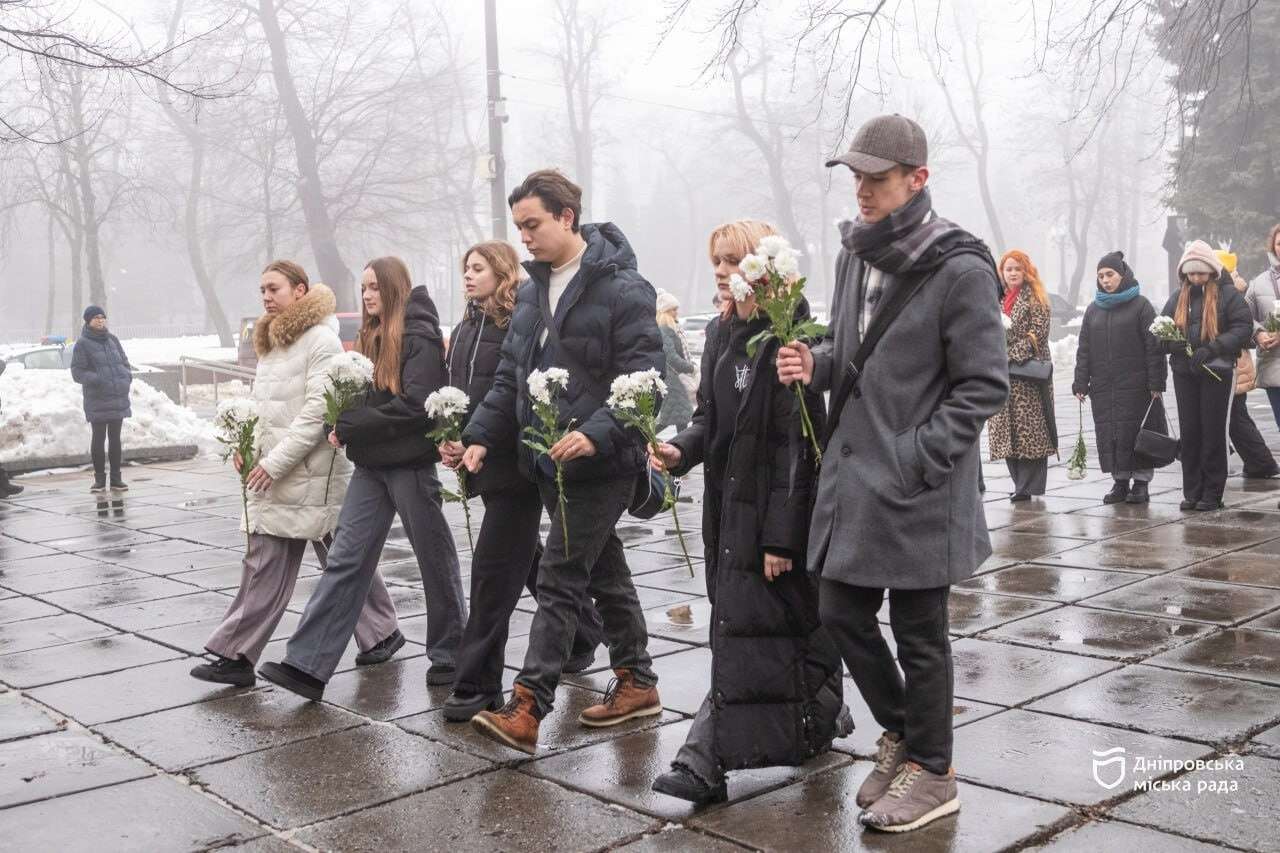 У Дніпрі вшанували пам’ять Героїв Крут