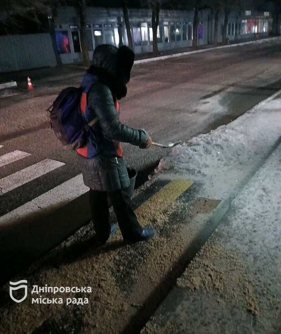 Погода в Днепре ухудшилась 31 января: коммунальщики работают с ночи