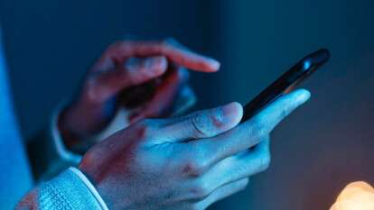 Телефонні шахраї вигадали нову схему обману: залякують та погрожують