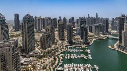 Яхтинг в Дубае теперь популярный: какие расходы, маршруты, и как забронировать все услуги