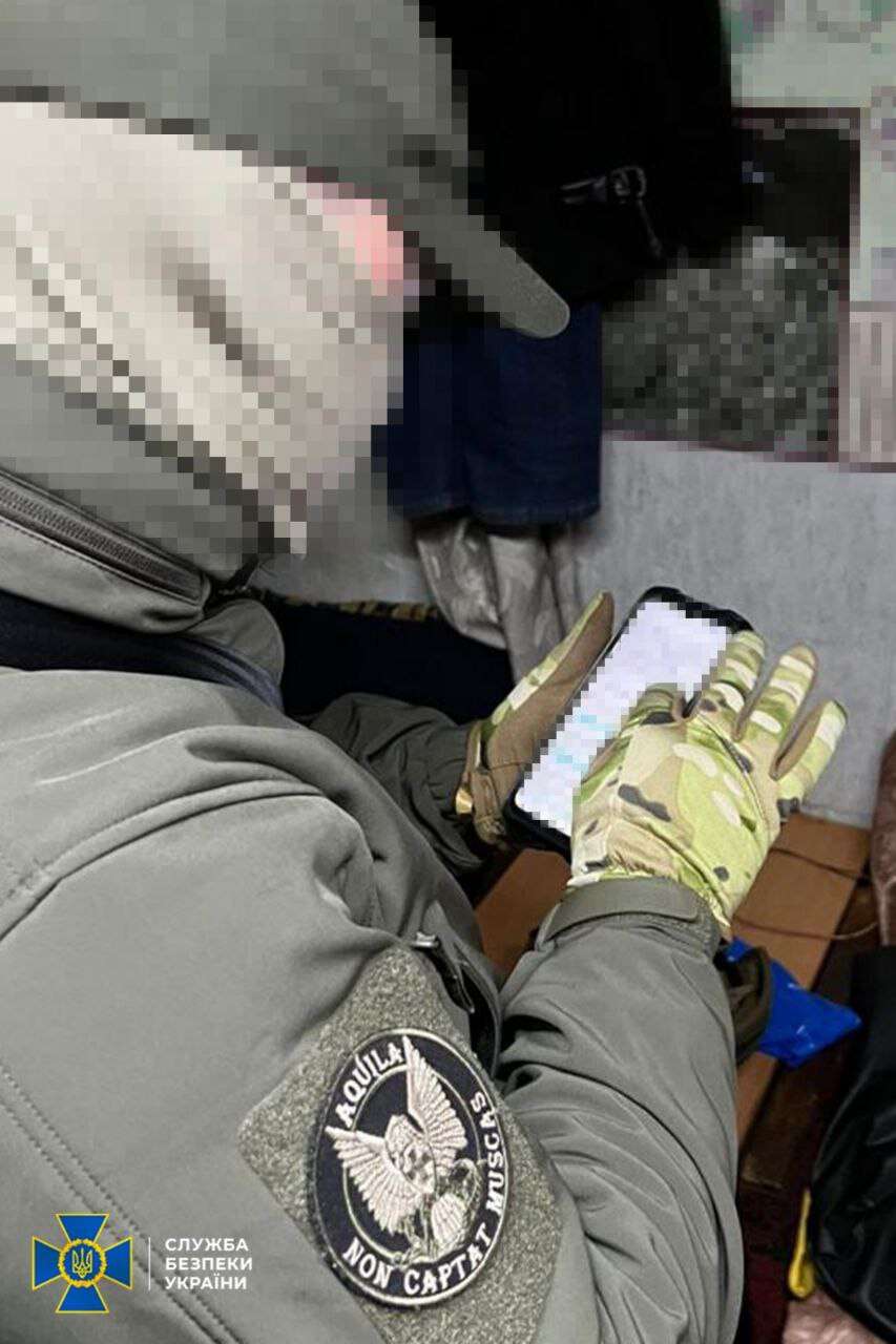 Працював на рф та залучив свого сина-школяра: викрито зрадника