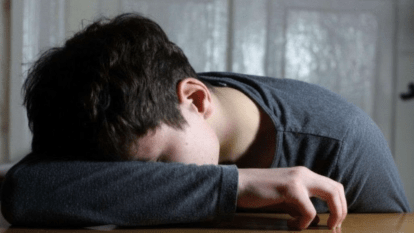 Пока родителей не было дома: в Днепропетровской области дети напились алкоголя и отравились