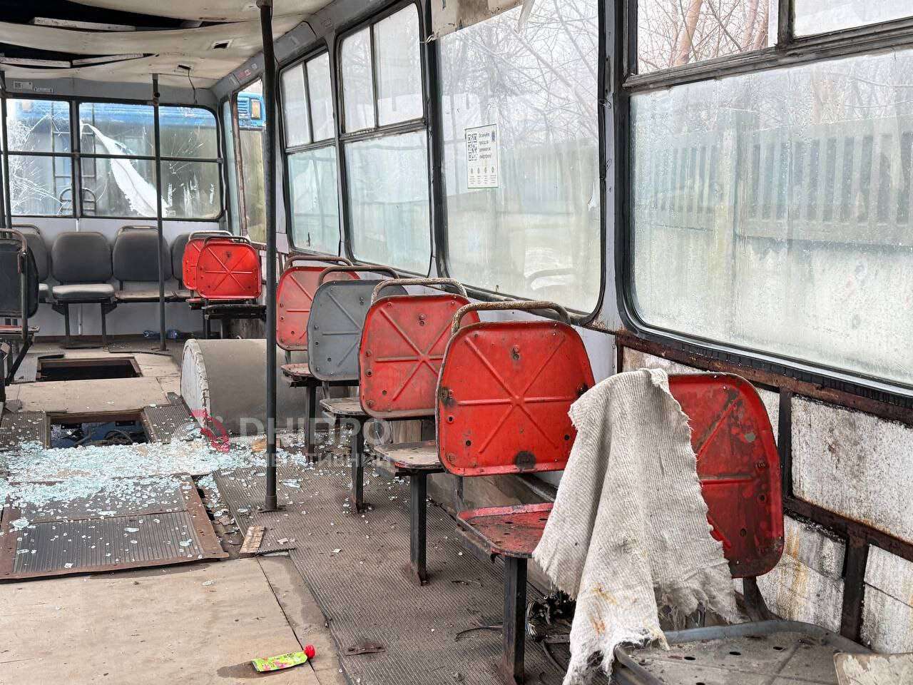 Днепр атака БпЛА 7 февраля: как выглядит повреждённое троллейбусное депо