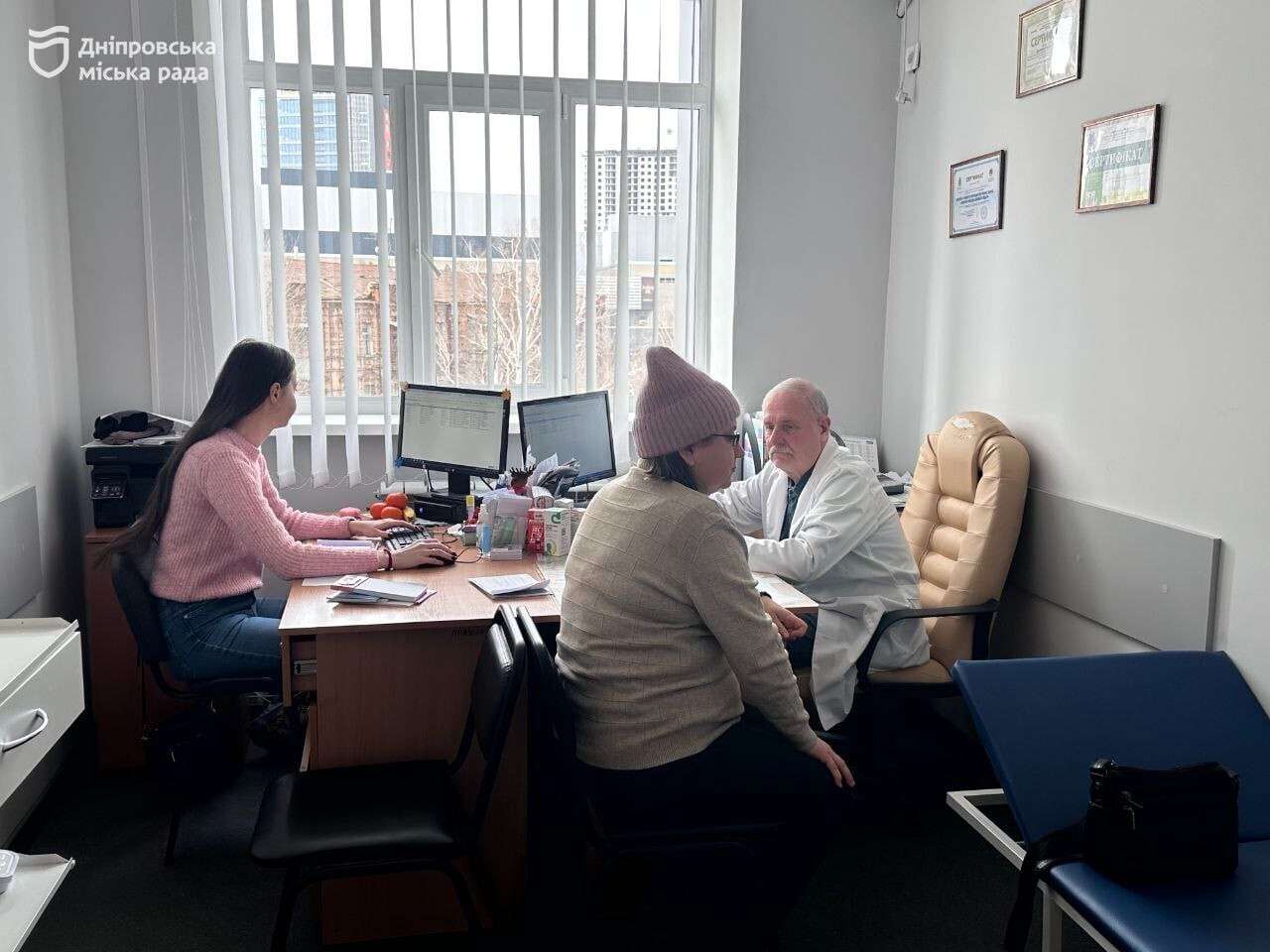 Медзаклади Дніпра підсилюють енергозабезпечення на випадок можливих блекаутів
Медичні заклади Дніпра навіть у разі тривалих відключень світла готові до безперервної роботи та приймати пацієнтів у повному обсязі. Ще…