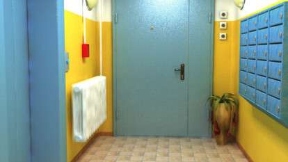 Установка тамбурных дверей