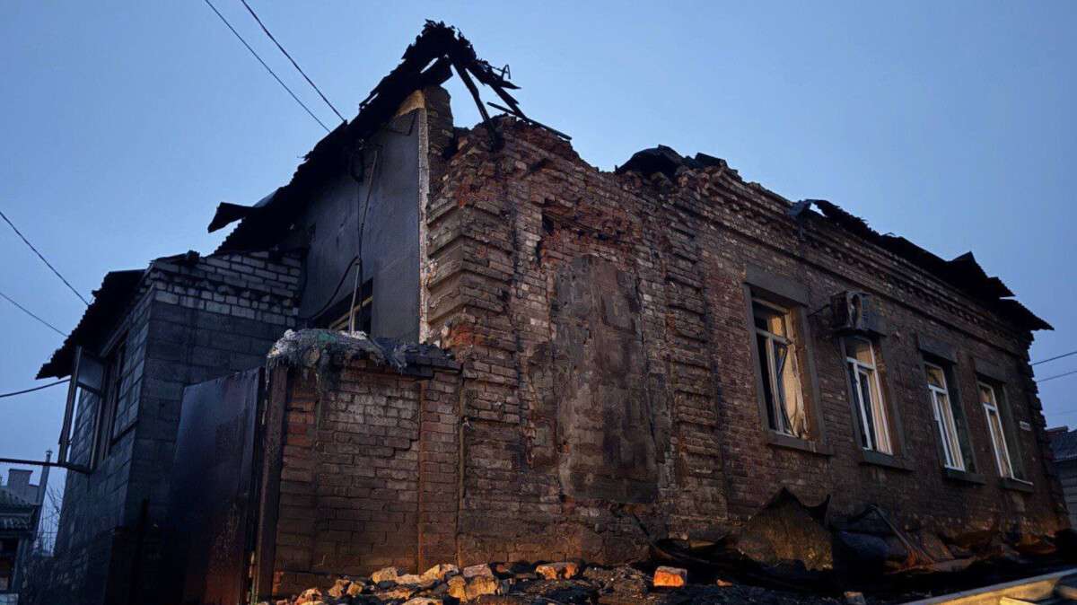 Вибухи у Дніпрі 12.02.2026: масована атака - серед постраждалих є діти