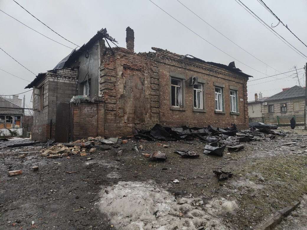 Младенец и 4-летняя девочка пострадали во время атаки РФ 12.02.2026