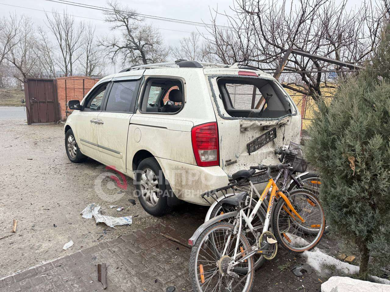 Наслідки атаки рф на Дніпро вночі 12.02.2026 - кадри та подробиці