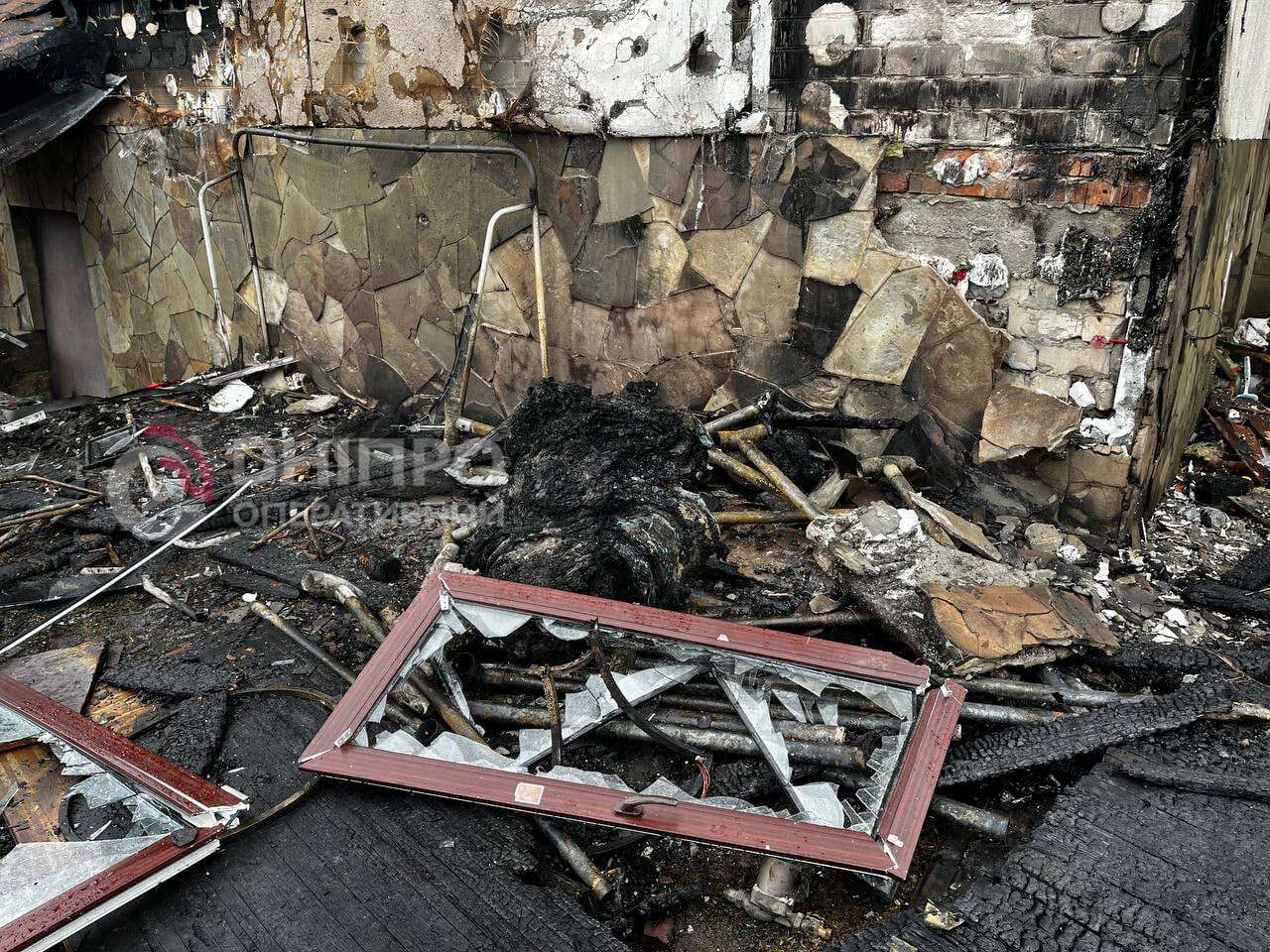 Последствия атаки рф на Днепр ночью 12.02.2026 &mdash; кадры и подробности