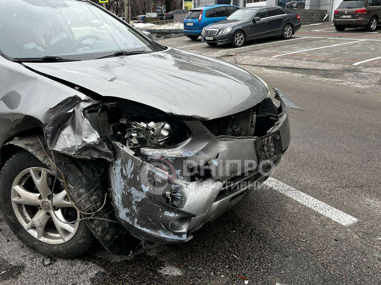 Серьезное ДТП на Степана Бандеры 16.02.2026 - подробности и кадры с места происшествия