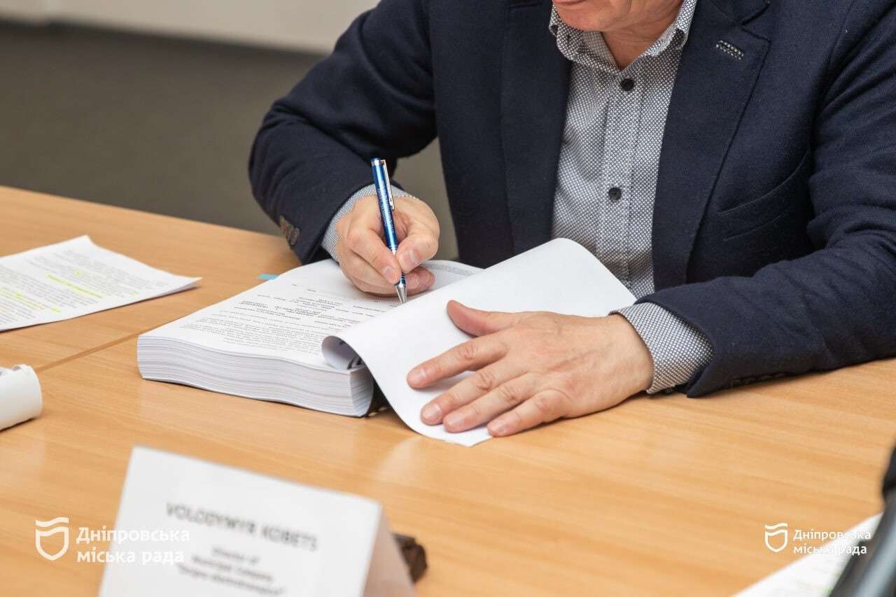 Дніпро отримає 15 нових тролейбусів у межах проєкту з Європейським інвестиційним банком