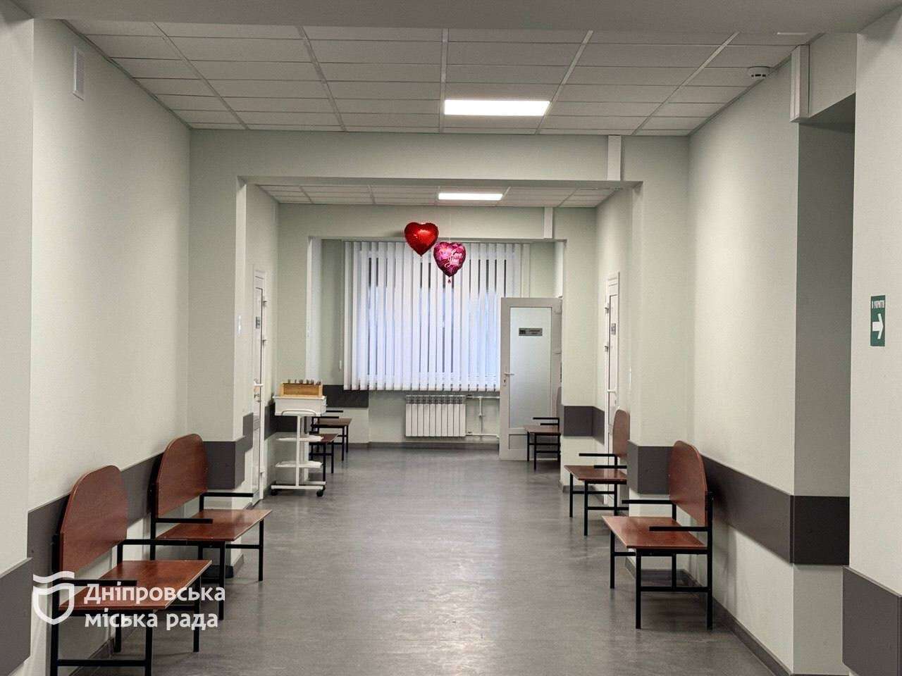 Дніпро отримало три потужних генератори від компанії ASBISC ENTERPRISES PL