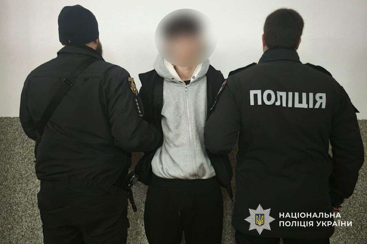 Пытались убить военного ВСУ: подозреваются два подростка