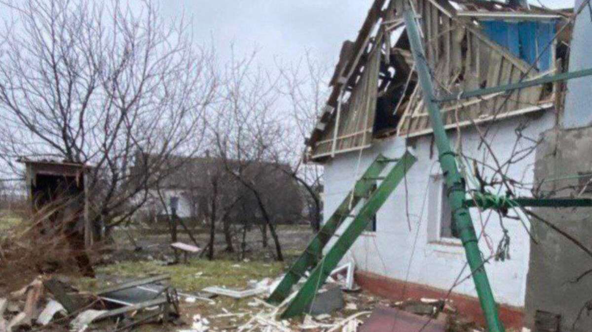 Атаки на Днепропетровщину 24 февраля: под завалами могут находиться люди