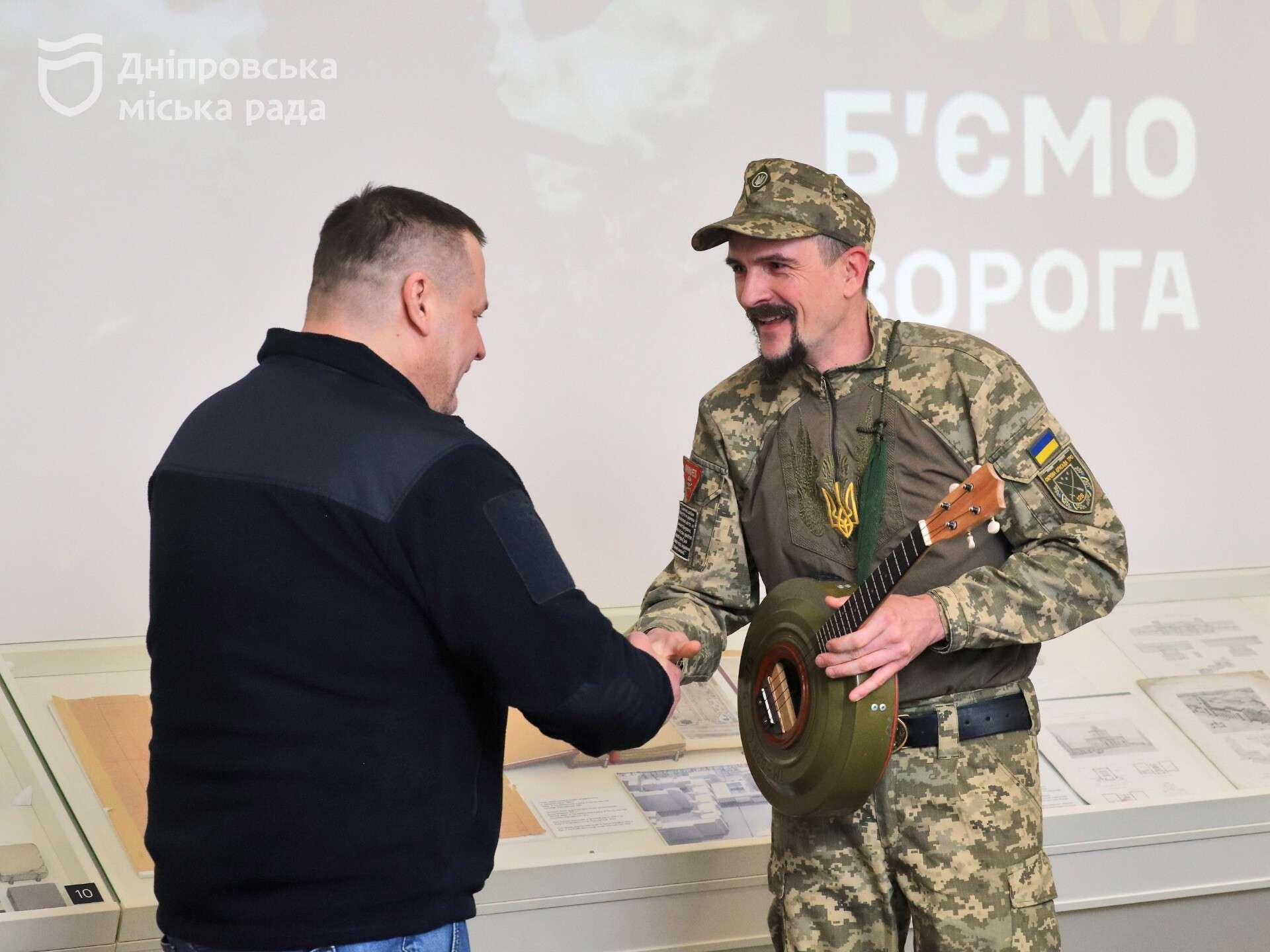 Борис Филатов поздравил 128-ю бригаду &laquo;Дикое поле&raquo; с четвертой годовщиной основания