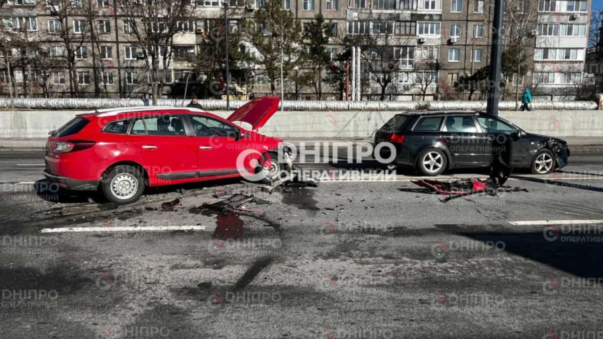 ДТП на Калиновой 27.02.2026: столкнулись Audi и Renault