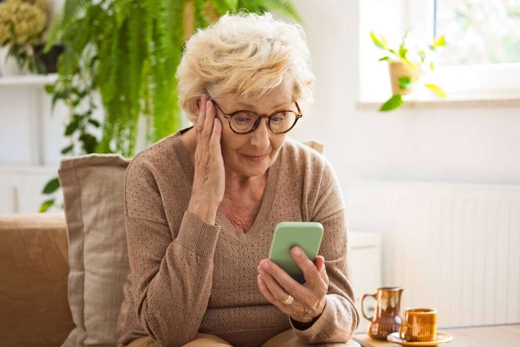 Зрение после 35–40: какие изменения нормальны, а какие — нет