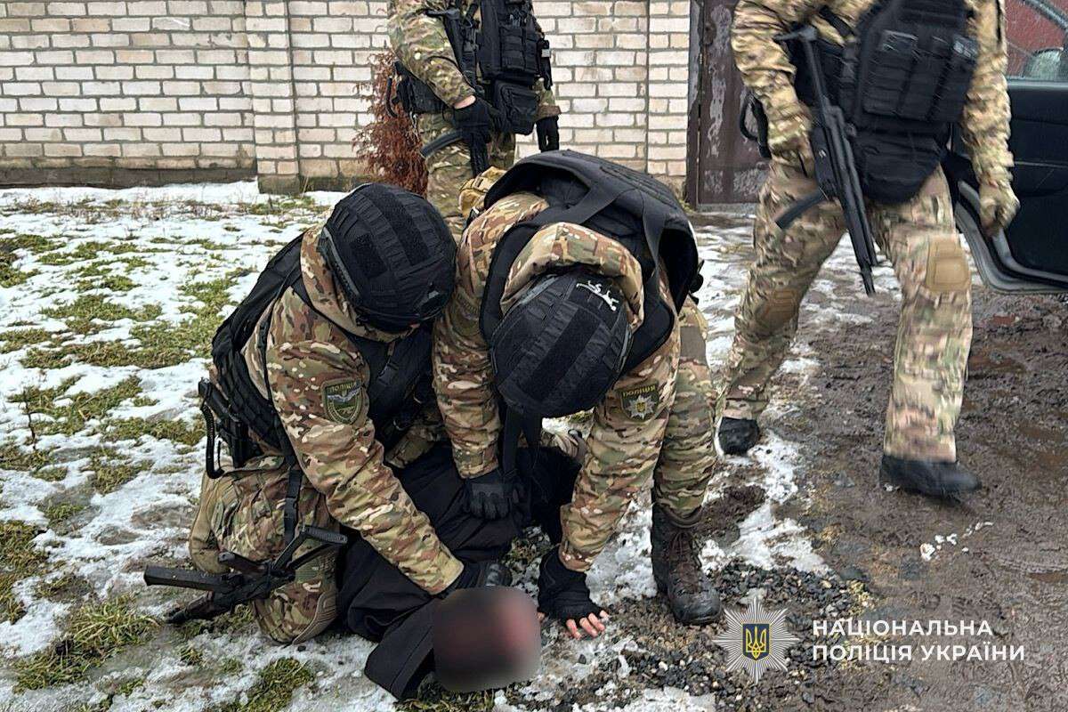 Межрегиональный канал поставки наркотиков раскрыт: &laquo;товар&raquo; на 3,5 млн