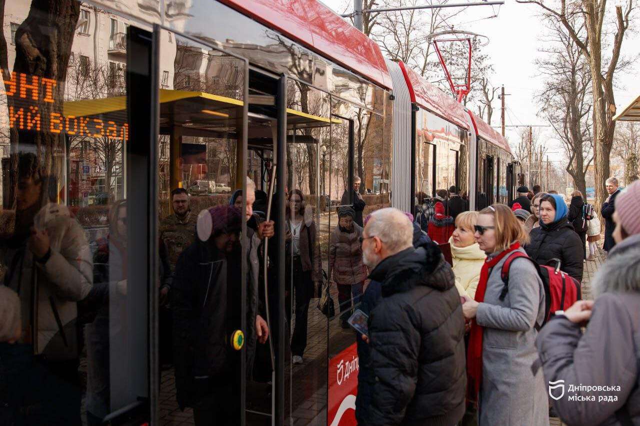 Безналичная оплата проезда через «єДніпро»: анонсировано расширение популярного сервиса