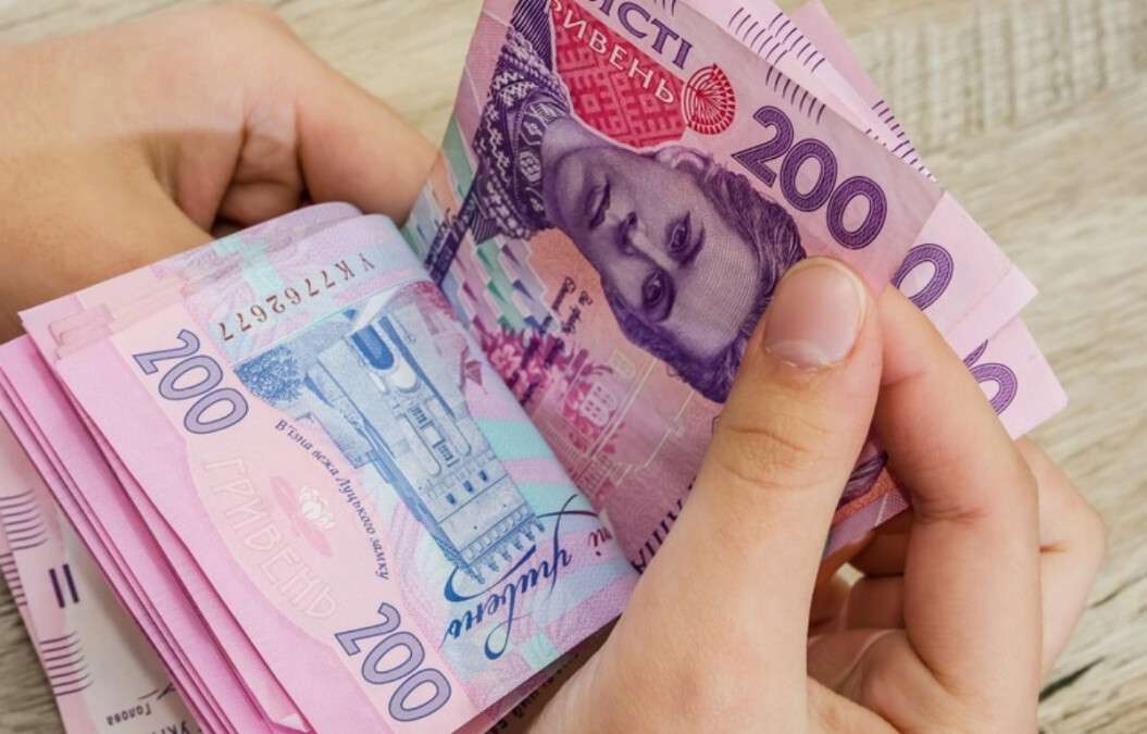 Не все получили 6500 гривен: в программе «Теплая зима» возникла задержка выплат