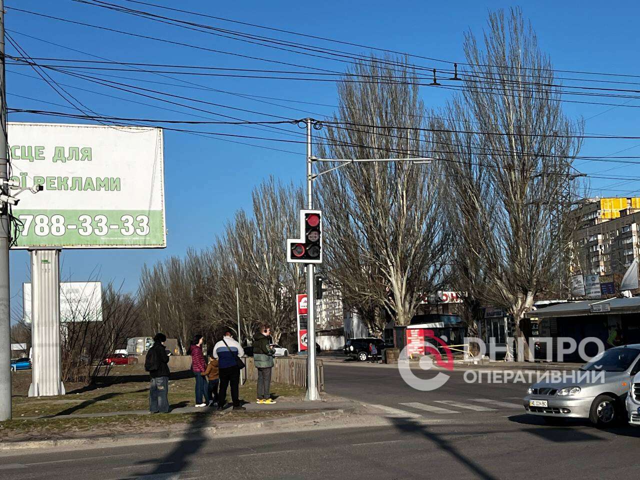 Дополнительные светофорные секции на перекрёстке Донецкое шоссе &mdash; ул. Березинская
