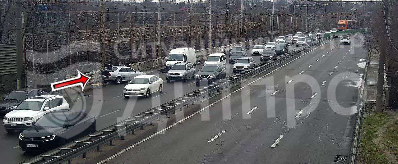 Затор біля Кайдацького мосту 19 березня