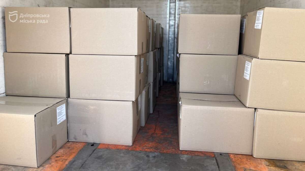 Продуктові набори для ВПО в Дніпрі: хто та як може отримати допомогу