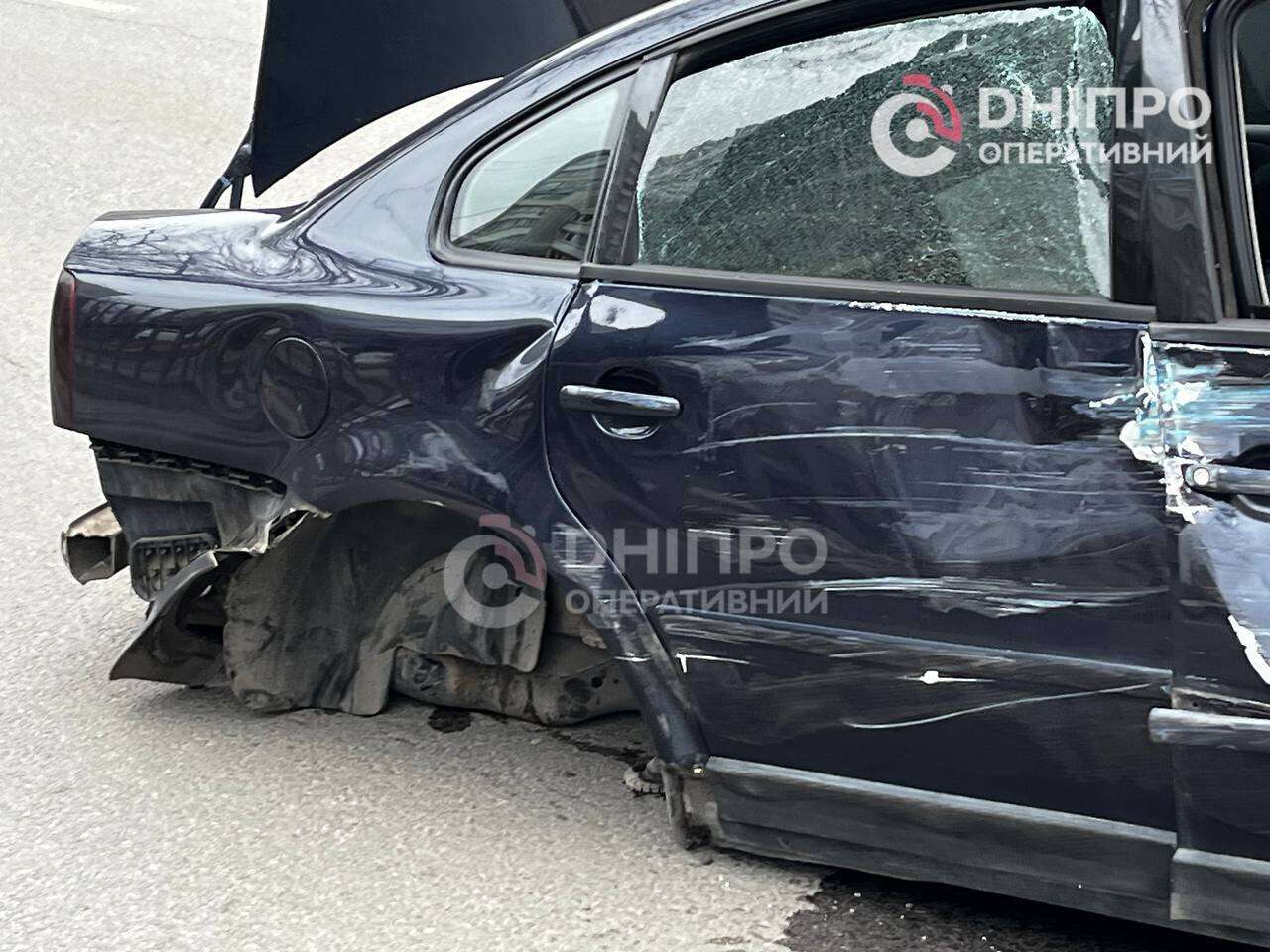 ДТП на Робочій 24 березня: зіткнулися Mercedes та Volkswagen, постраждав пішохід