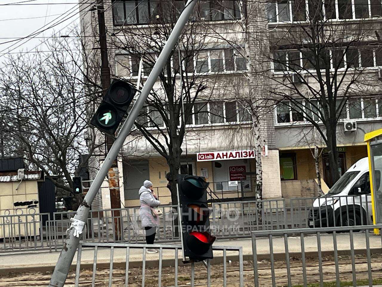 ДТП на Рабочей 24 марта: столкнулись Mercedes и Volkswagen, пострадал пешеход