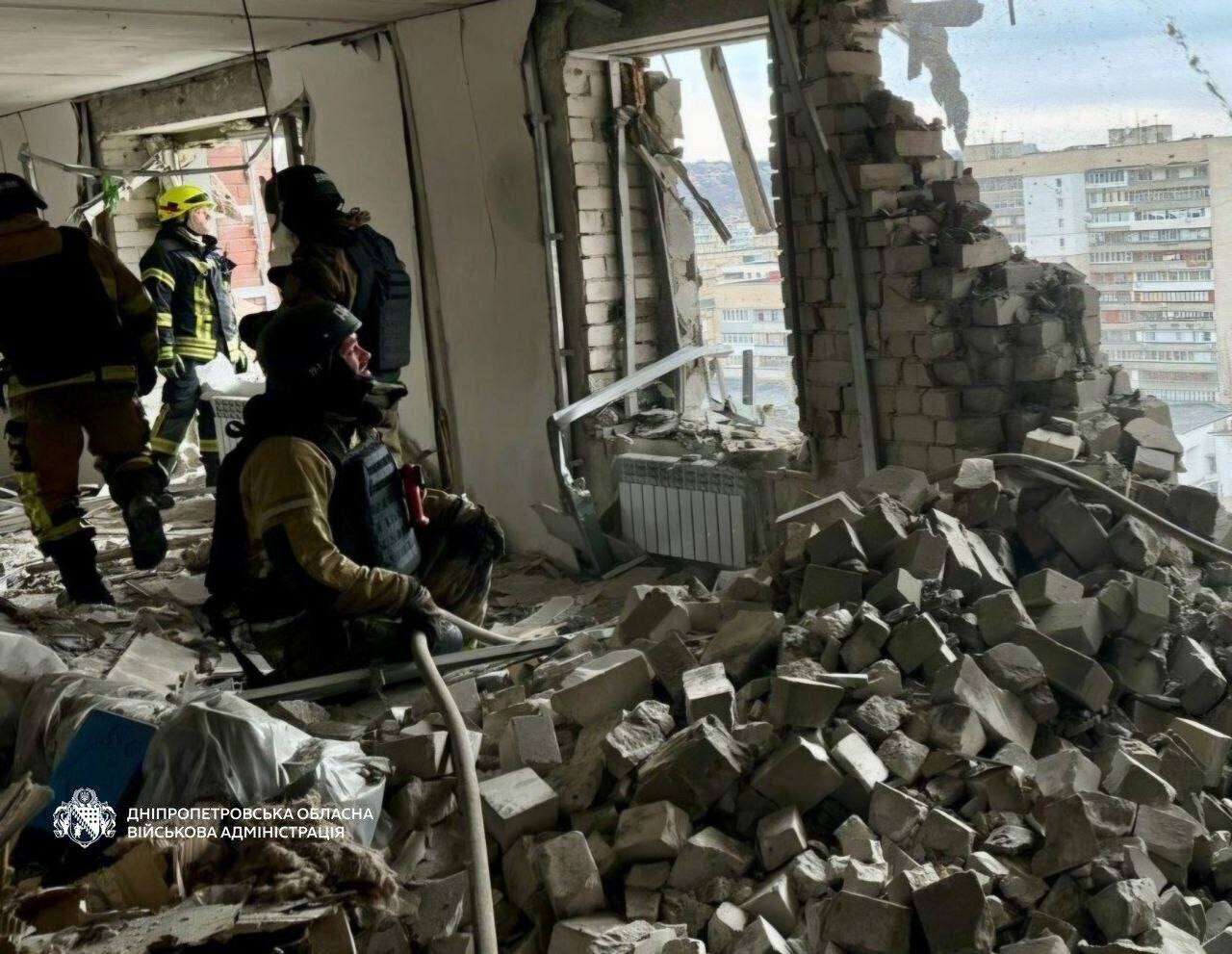 Атака на Дніпро 24.03: що відбувається на місці влучання - фото