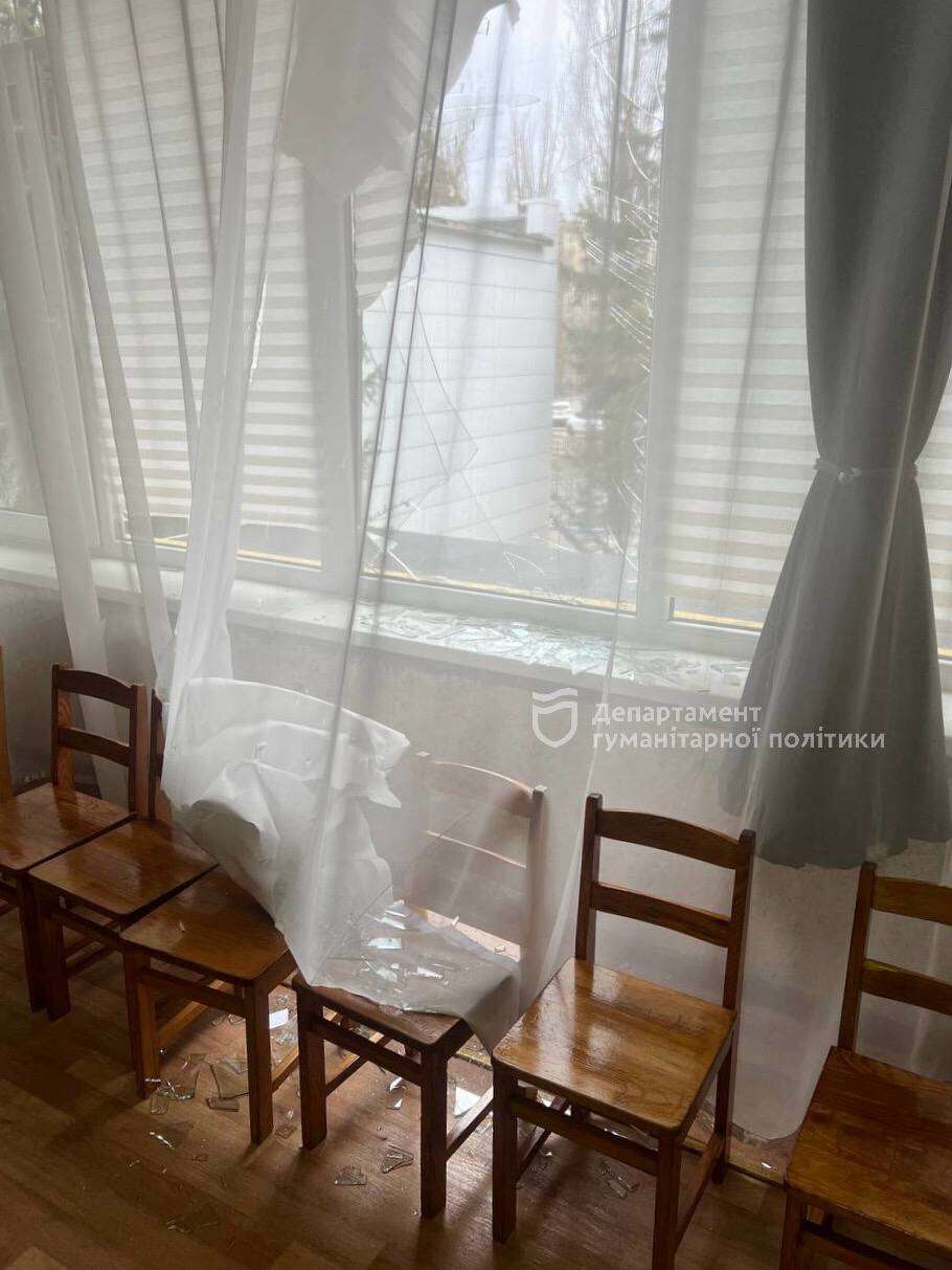 Атака на Днепр 24.03: что происходит на месте попадания &mdash; фото