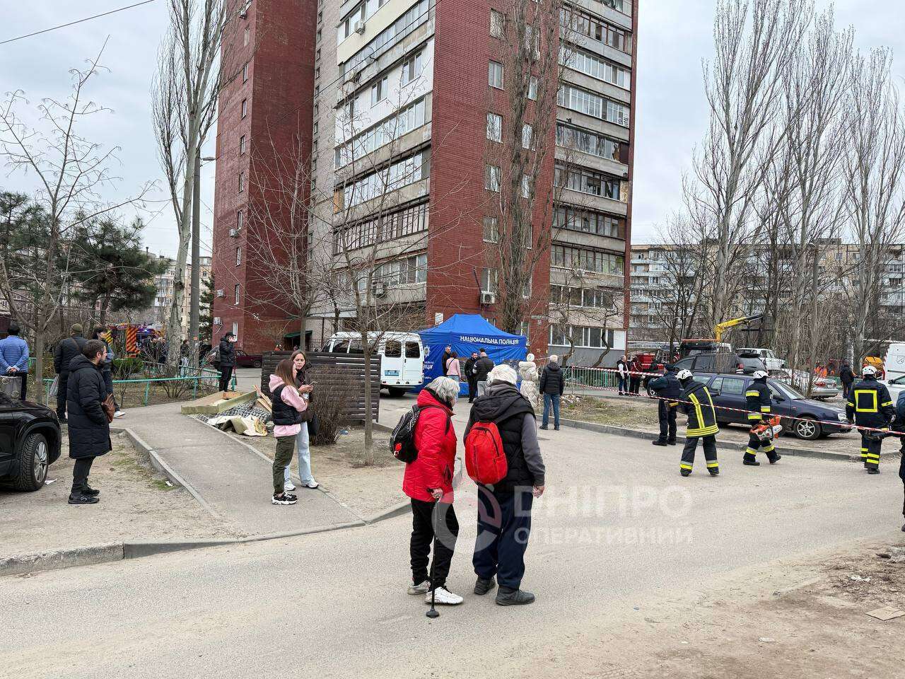 Атака на Днепр 24.03: что происходит на месте попадания &mdash; фото