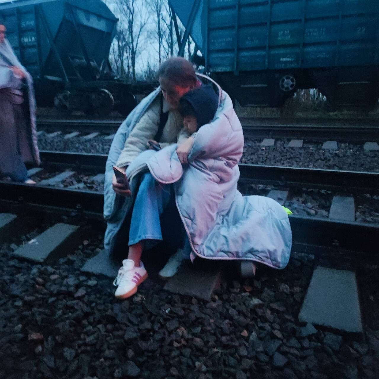 Эвакуация из поездов Укрзализныци: журналистка рассказала о пережитом