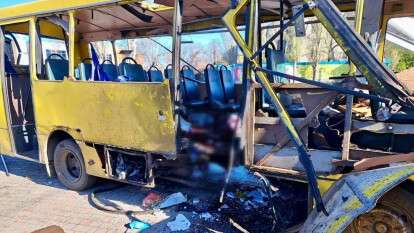 FPV-дрон попал в автобус в Никополе: есть жертвы