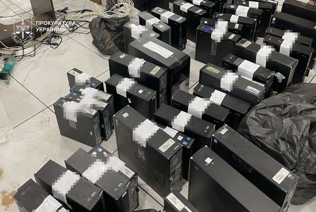 «Букмекерская» схема: из Германии экстрадировали участника аферы из Днепропетровщины