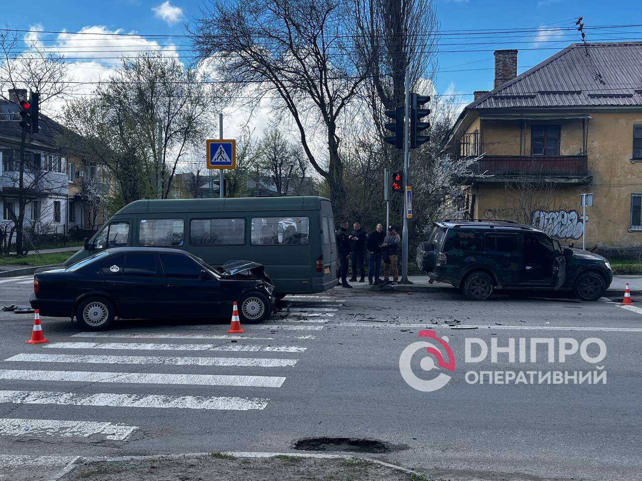 ДТП на Калиновій 09.04: Mitsubishi зіткнувся з BMW, є постраждалий - подробиці