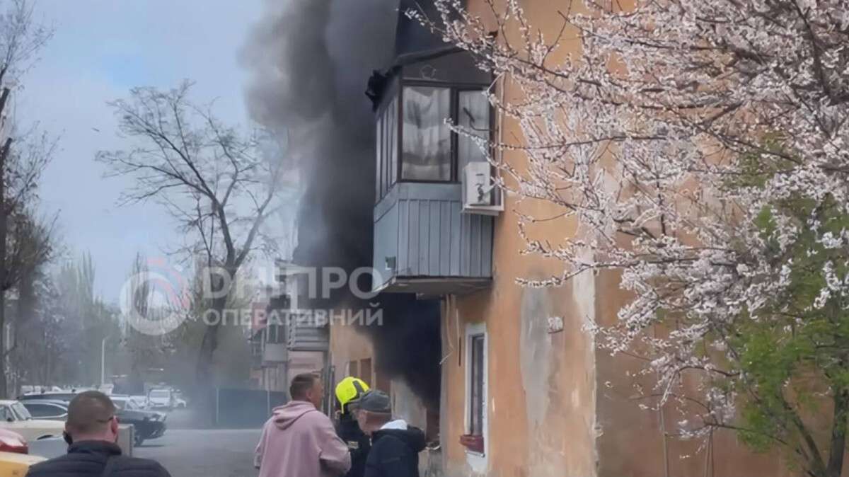 Пожежа на Артеківській 09.04: врятували трьох людей, - подробиці